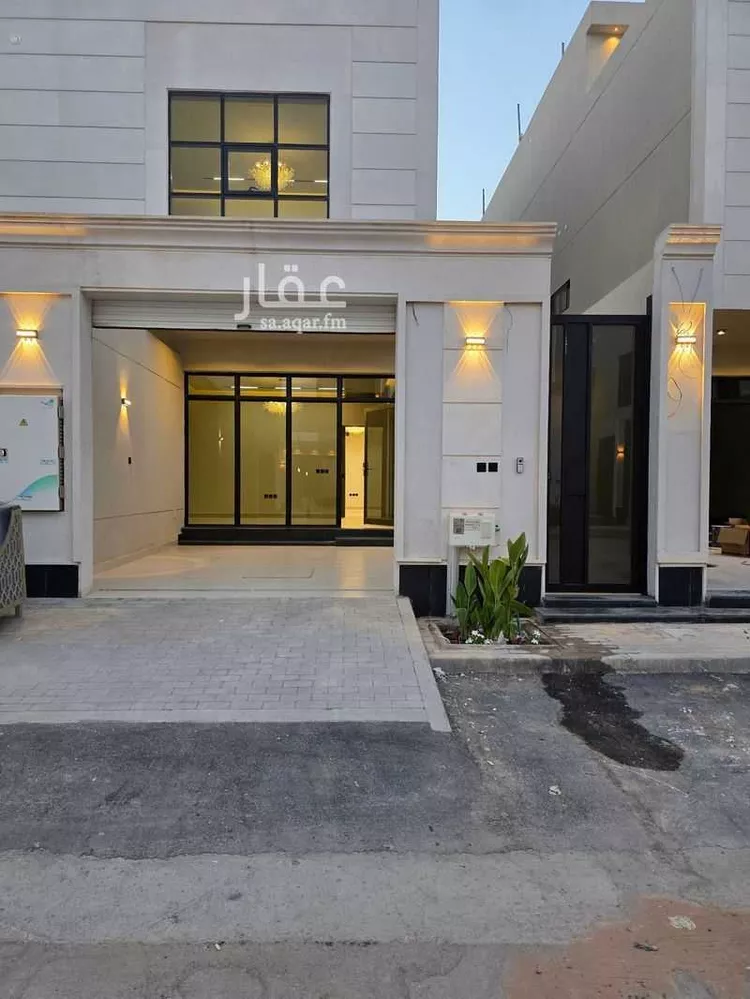 دور للبيع في شارع المبرد, حي المعيزيلة, مدينة الرياض, منطقة الرياض