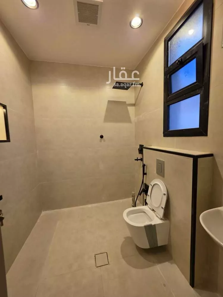 فيلا للبيع في شارع رباح بن عبدالله, حي الروضة, مدينة الرياض, منطقة الرياض 14