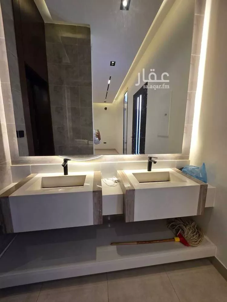 دور للبيع في شارع رقم 343, حي المونسية, مدينة الرياض, منطقة الرياض 7