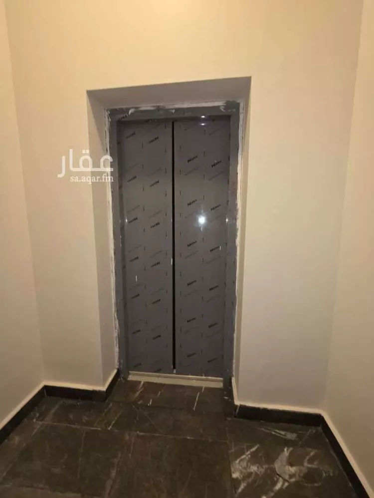 دور للبيع في شارع أبي زكريا الأزجي, حي الخليج, مدينة الرياض, منطقة الرياض صورة 2