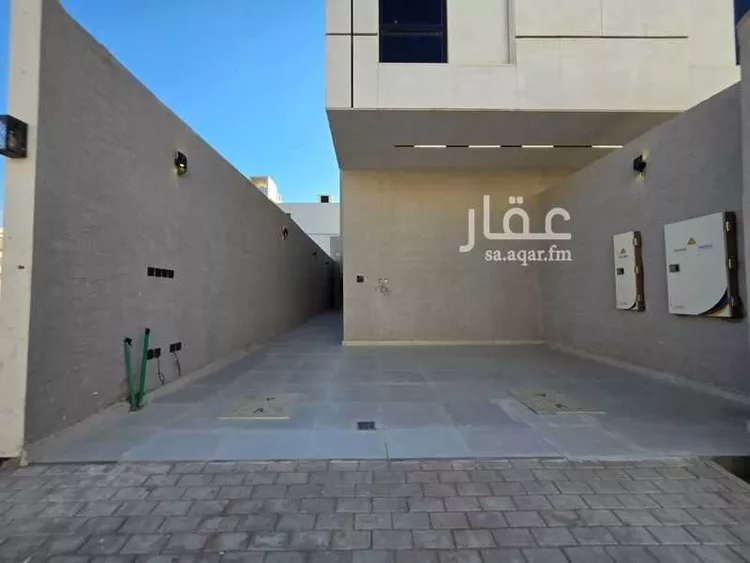 Floor for Sale in Riyadh Ar Rimal