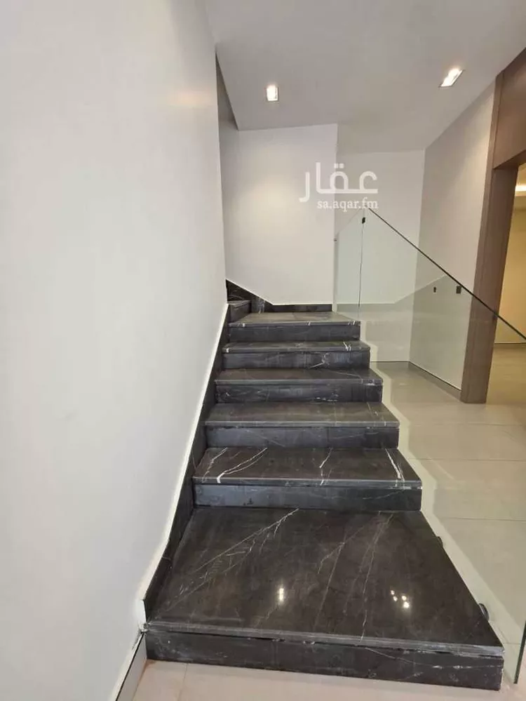 فيلا للبيع في شارع وادي الطلحية, حي الرمال, مدينة الرياض, منطقة الرياض 18