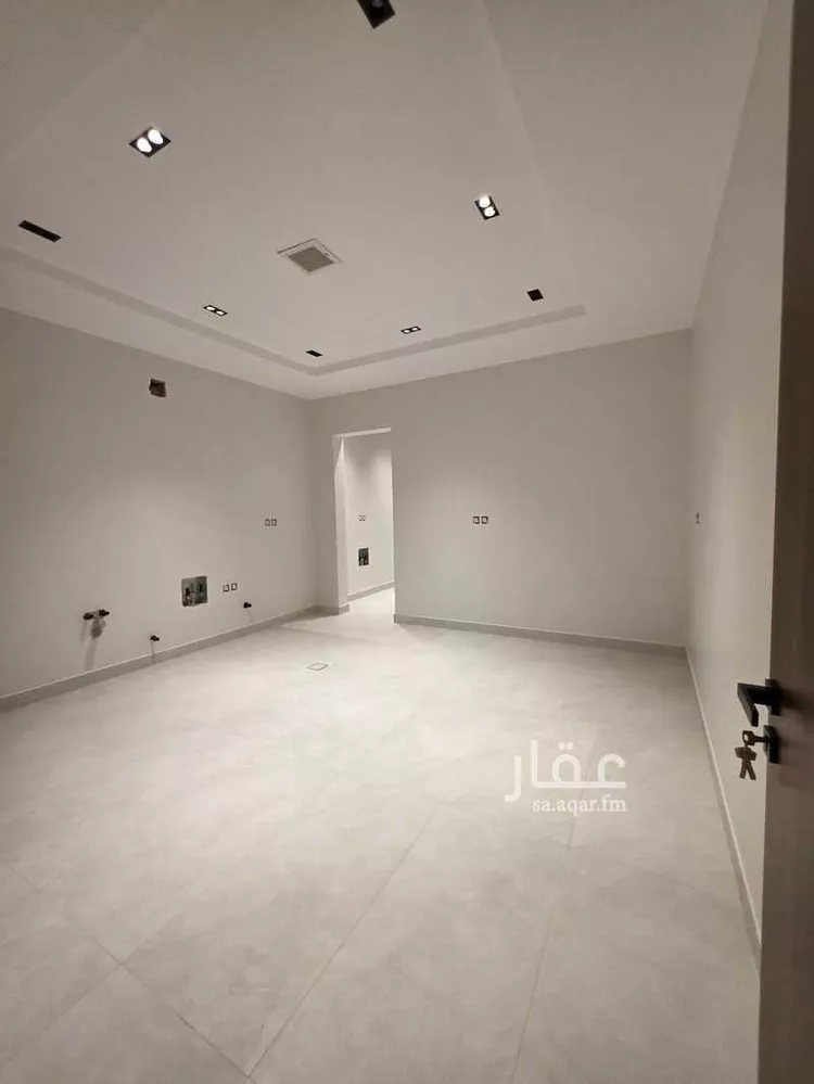 دور للبيع في شارع النجيل, حي الخليج, مدينة الرياض, منطقة الرياض 20