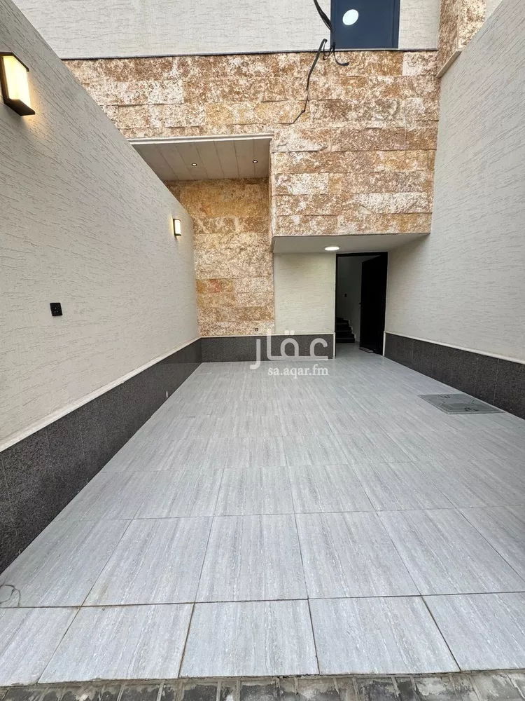 دور للبيع في شارع وادي الطلحية, حي القادسية, مدينة الرياض, منطقة الرياض صورة 3