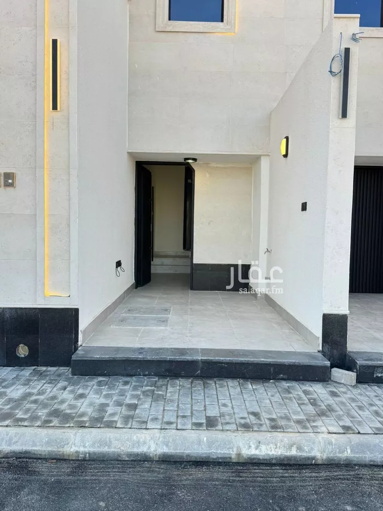 دور للبيع في شارع المحجر, حي المعيزيلة, مدينة الرياض, منطقة الرياض