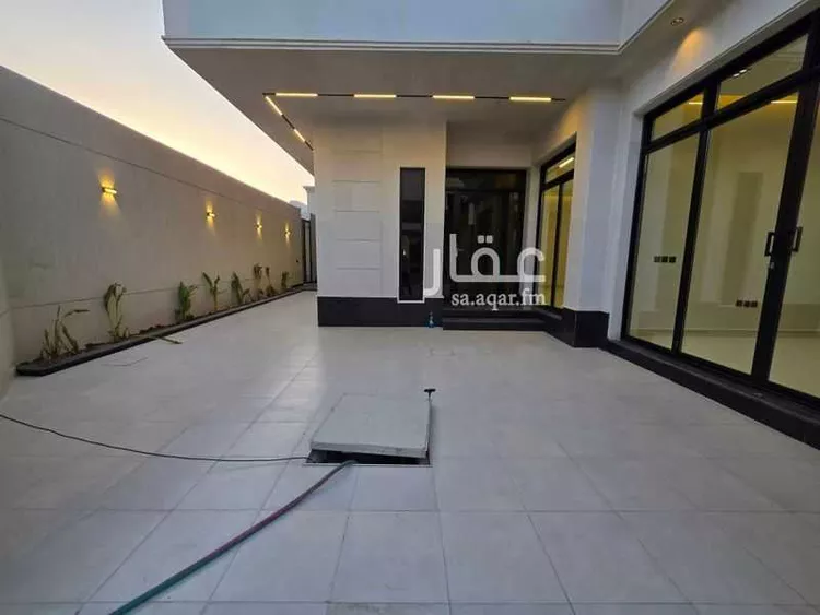 فيلا للبيع في شارع المبرد, حي المعيزيلة, مدينة الرياض, منطقة الرياض صورة 4