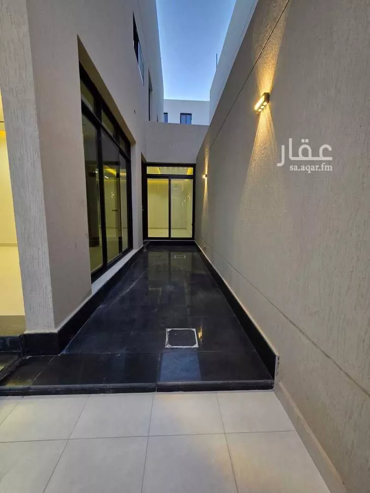 دور للبيع في شارع المبرد, حي المعيزيلة, مدينة الرياض, منطقة الرياض صورة 4