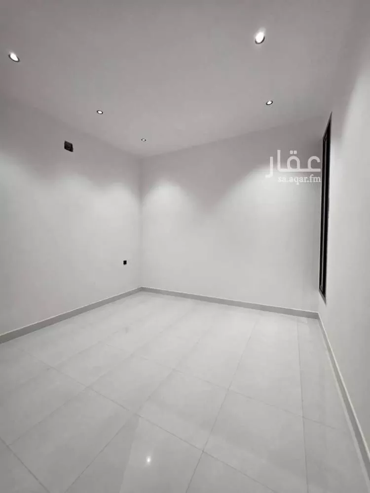 دور للبيع في شارع المحايدة, حي المعيزيلة, مدينة الرياض, منطقة الرياض 13