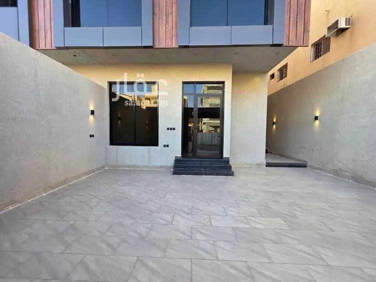 Floor for Sale in Riyadh Al Yarmouk