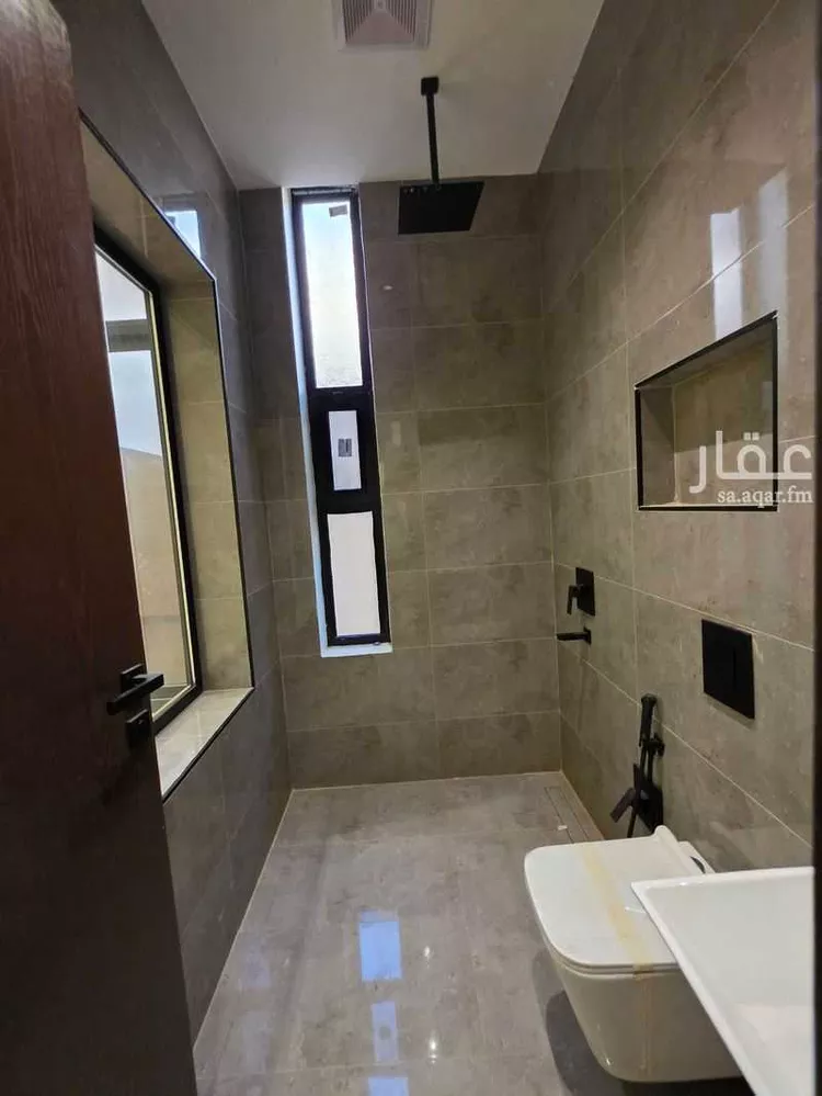 دور للبيع في شارع رقم 343, حي المونسية, مدينة الرياض, منطقة الرياض 16