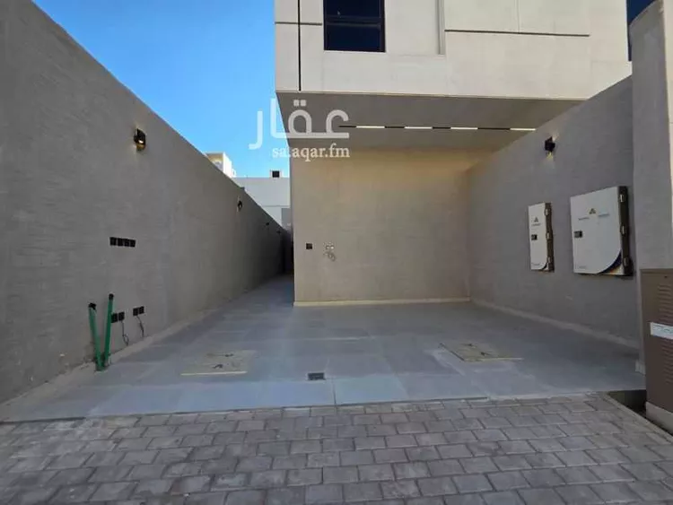 Floor for Sale in Riyadh Ar Rimal