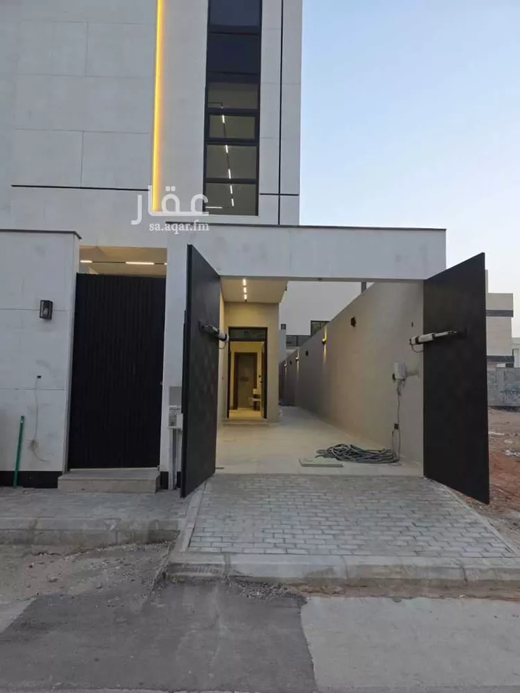 دور للبيع في شارع فهد المارك, حي الرمال, مدينة الرياض, منطقة الرياض