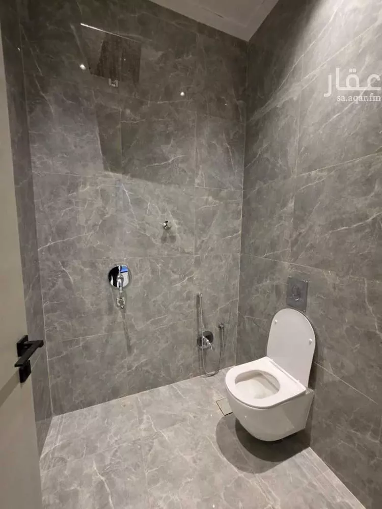 فيلا للبيع في شارع عبدالله الدملوجي, حي الملك فيصل, مدينة الرياض, منطقة الرياض 17