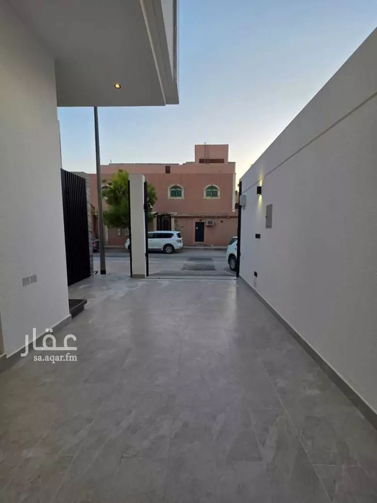 فيلا للبيع في شارع أبي عبدالله الكاتب, حي اليرموك, مدينة الرياض, منطقة الرياض صورة 5