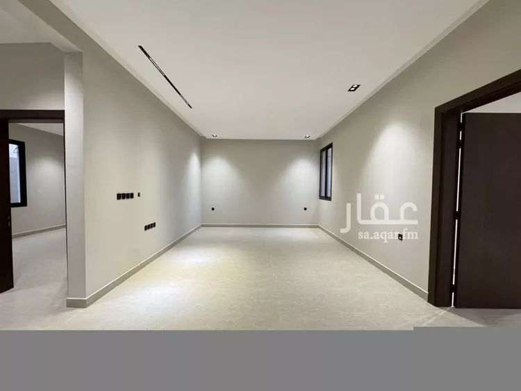 فيلا للبيع في شارع ابن فتوح الحميدي, حي الرمال, مدينة الرياض, منطقة الرياض 14