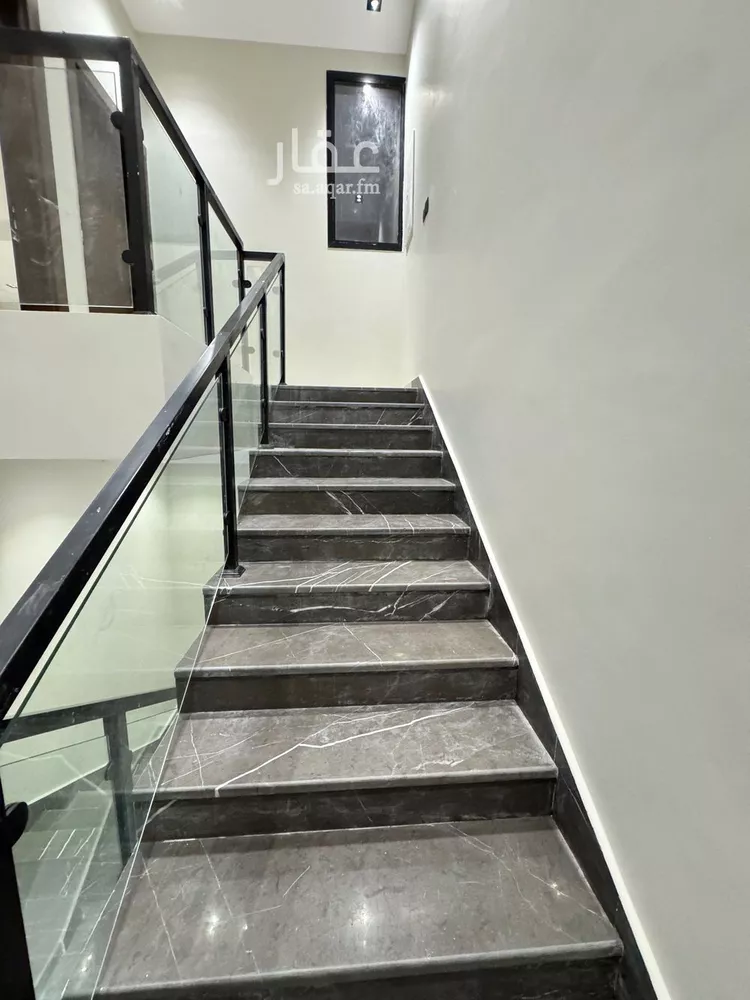 دور للبيع في شارع مطرف بن طريف, حي الرمال, مدينة الرياض, منطقة الرياض صورة 2