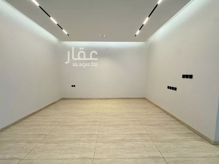 دور للبيع في شارع رقم 322, حي المونسية, مدينة الرياض, منطقة الرياض صورة 4