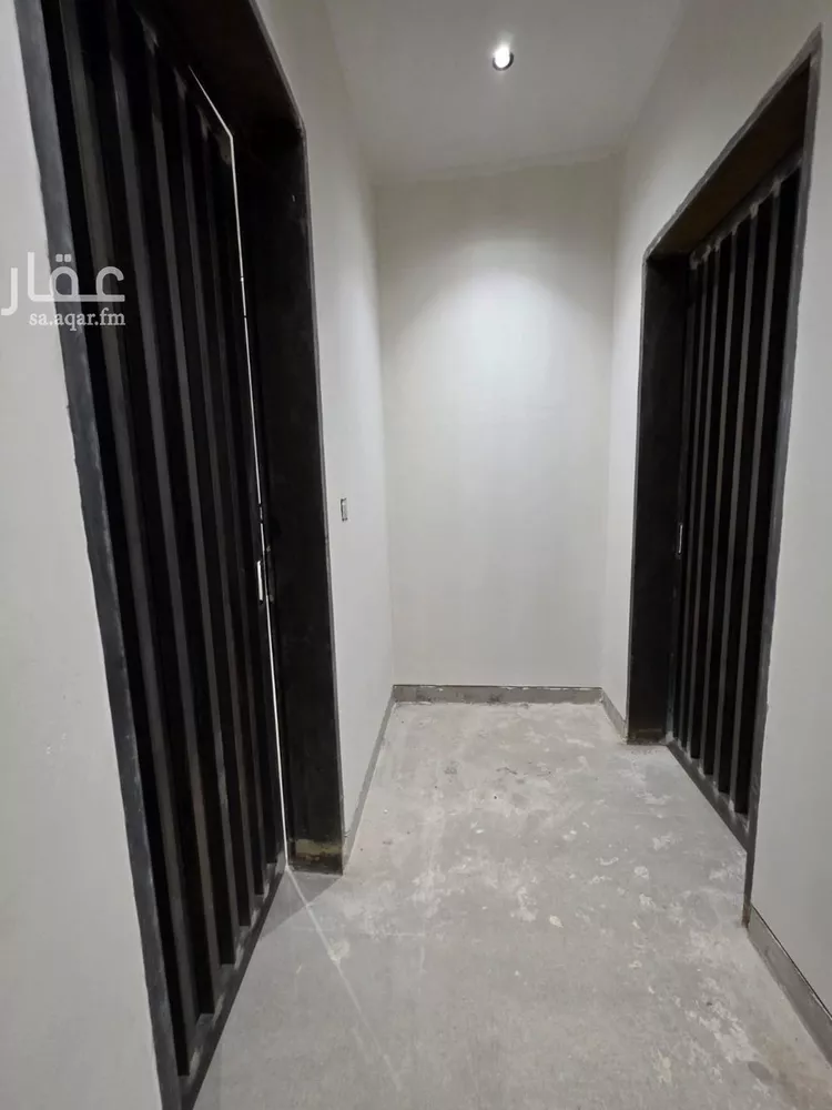 دور للبيع في شارع عاصم الكاتب, حي الملك فيصل, مدينة الرياض, منطقة الرياض صورة 3