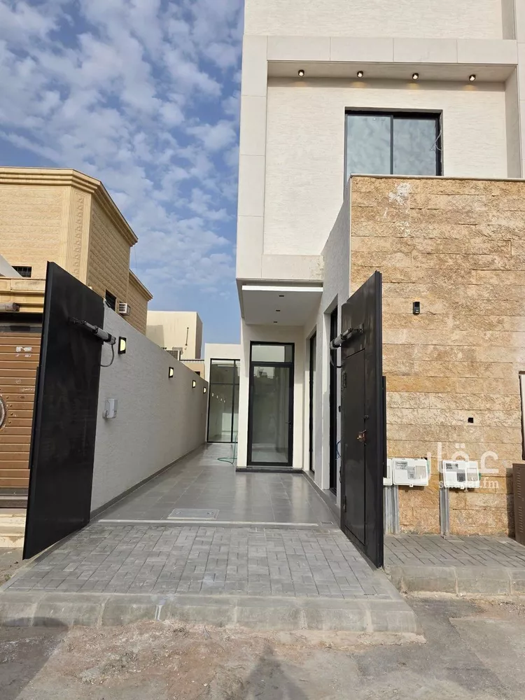 دور للبيع في شارع عبدالله الراجحي, حي اليرموك, مدينة الرياض, منطقة الرياض