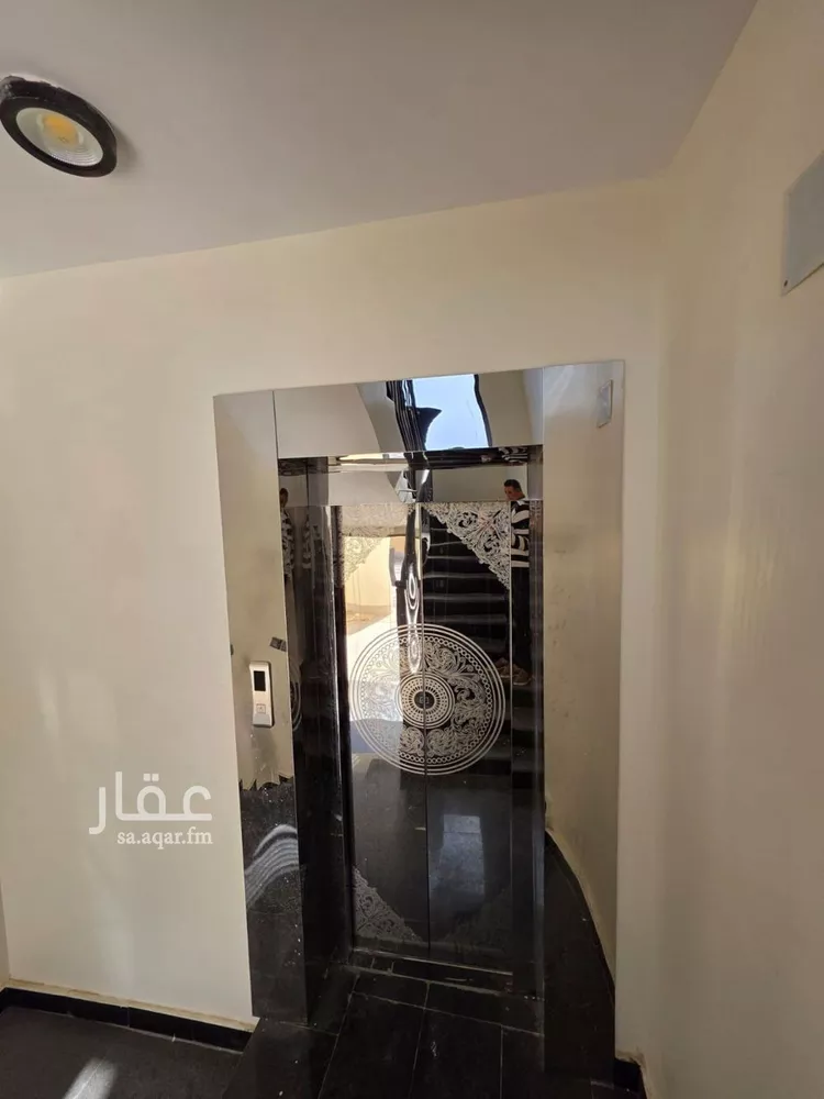 دور للبيع في شارع الرمحية, حي الخليج, مدينة الرياض, منطقة الرياض صورة 2