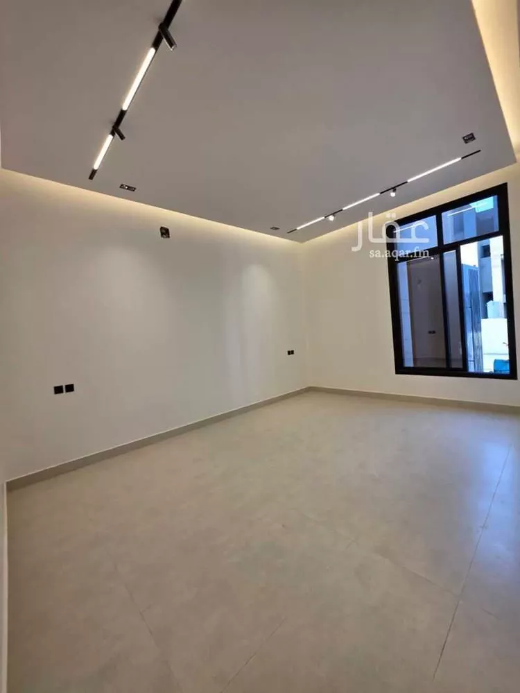 دور للبيع في شارع مغيرة, حي الرمال, مدينة الرياض, منطقة الرياض صورة 5