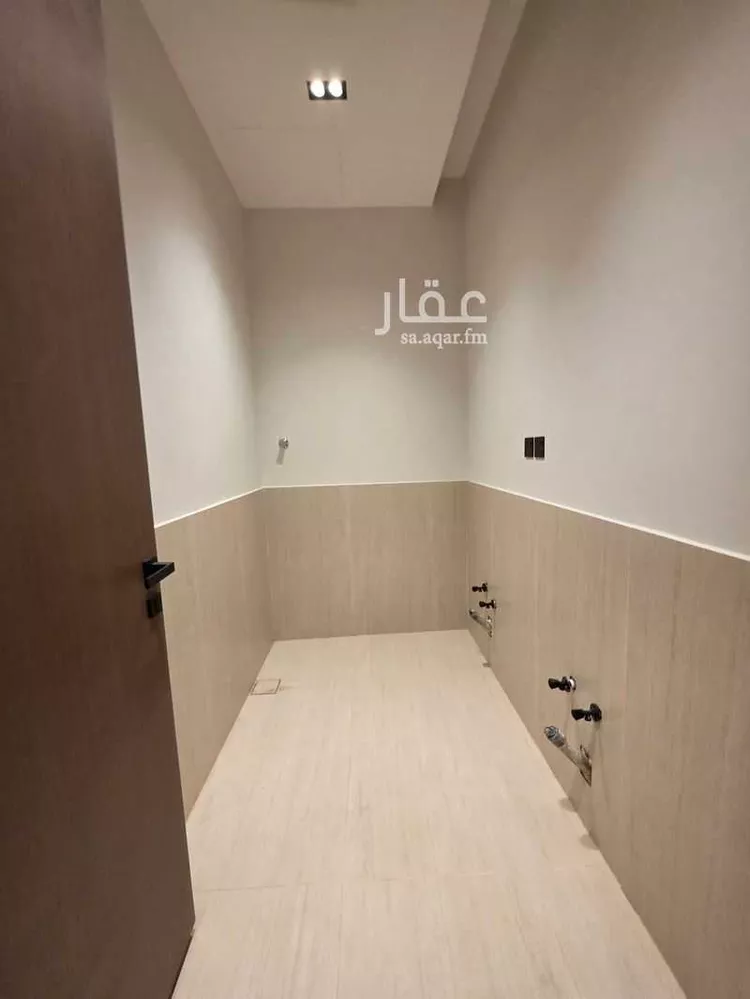 Floor for Sale in Riyadh An Nahdah 12