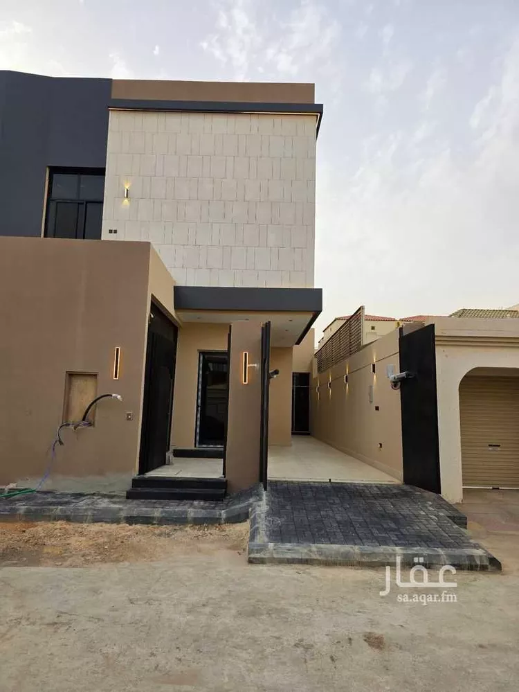 فيلا للبيع في شارع جلال الدين المحلي, حي غرناطة, مدينة الرياض, منطقة الرياض صورة 2