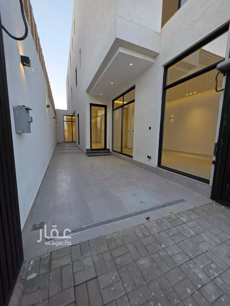 دور للبيع في شارع النسائي, حي اليرموك, مدينة الرياض, منطقة الرياض صورة 4