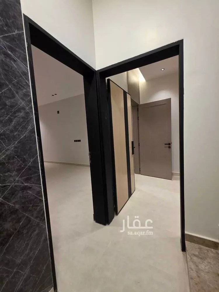 فيلا للبيع في شارع رباح بن عبدالله, حي الروضة, مدينة الرياض, منطقة الرياض صورة 3