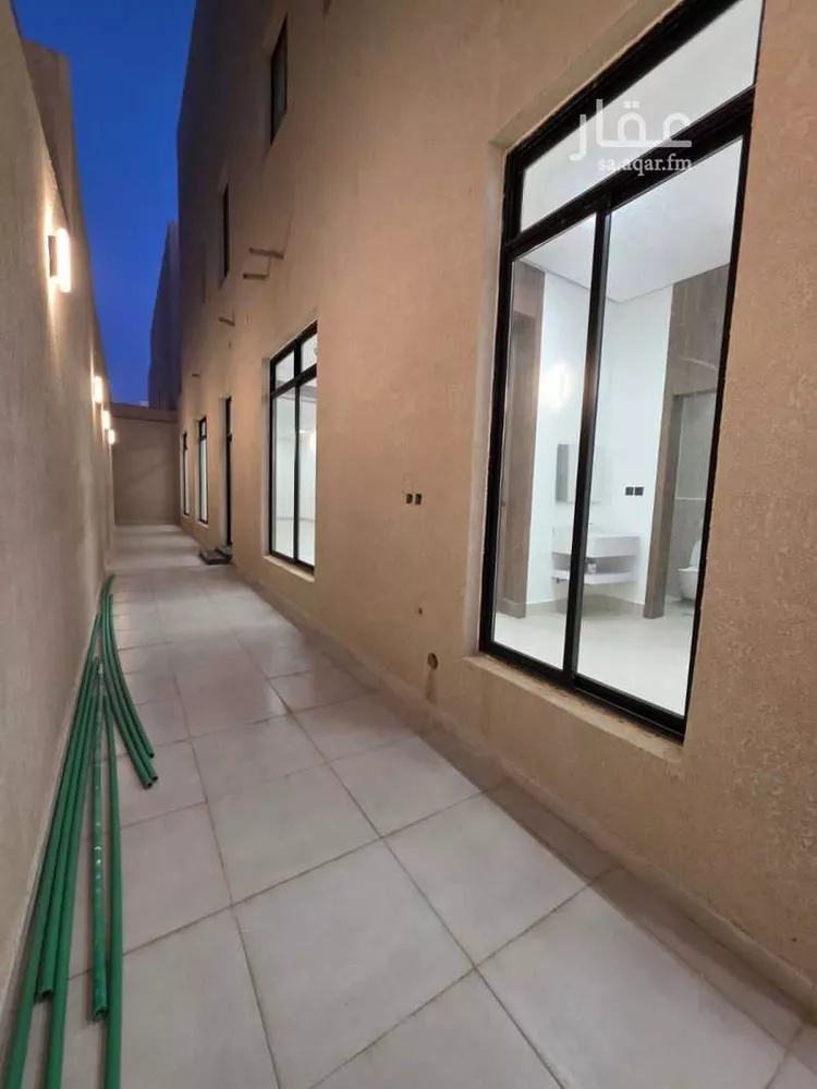 فيلا للبيع في شارع أمين الريحاني, حي المعيزيلة, مدينة الرياض, منطقة الرياض صورة 3