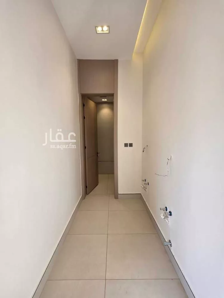 فيلا للبيع في شارع وادي الطلحية, حي الرمال, مدينة الرياض, منطقة الرياض 10
