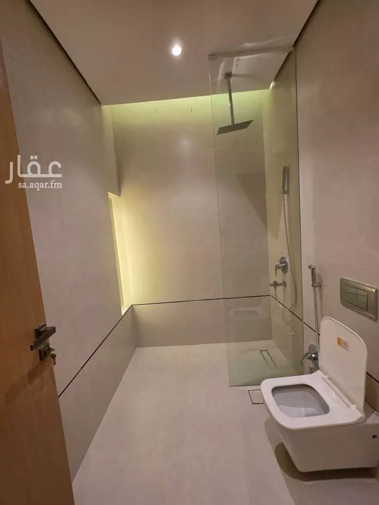 فيلا للبيع في شارع عبدالله الدملوجي, حي الملك فيصل, مدينة الرياض, منطقة الرياض 18