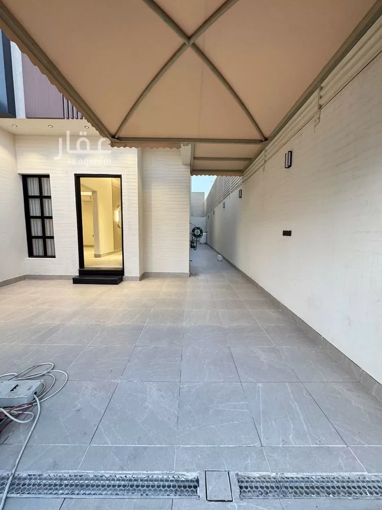 فيلا للبيع في شارع المشهد, حي اليرموك, مدينة الرياض, منطقة الرياض صورة 2