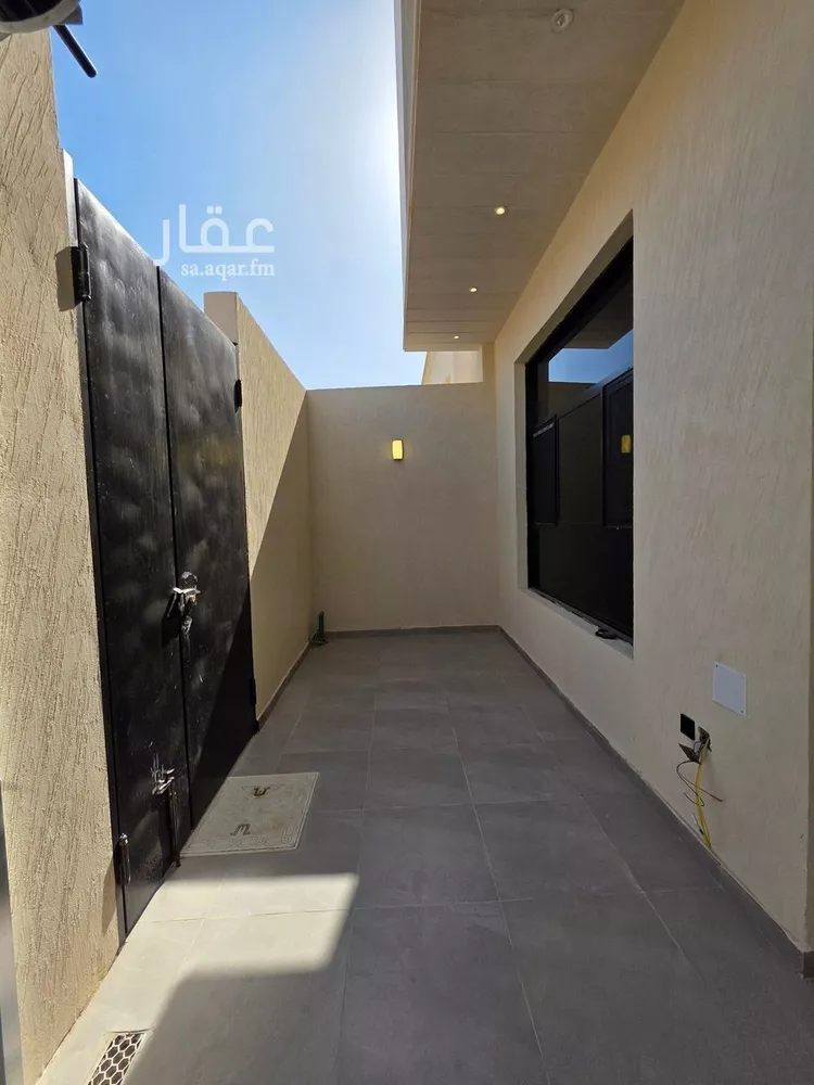 دور للبيع في شارع الكرخ, حي الخليج, مدينة الرياض, منطقة الرياض صورة 3