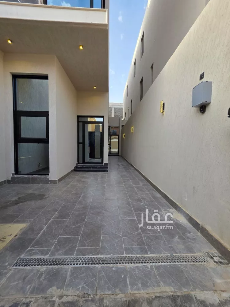 دور للبيع في شارع الصدارة, حي قرطبة, مدينة الرياض, منطقة الرياض صورة 2