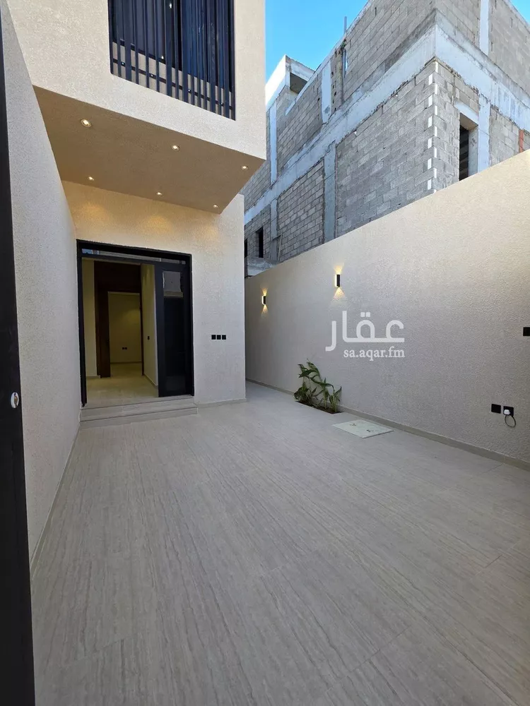 دور للبيع في شارع المنجور, حي الرمال, مدينة الرياض, منطقة الرياض صورة 2