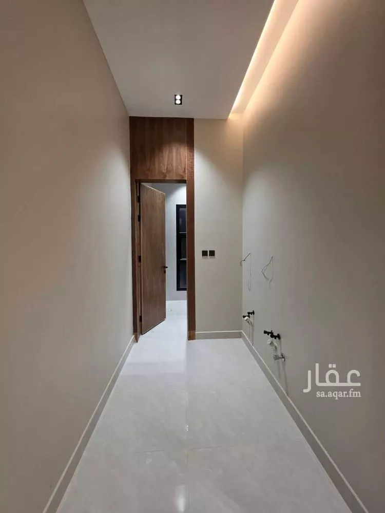 Floor for Sale in Riyadh Al Qadisiyah صورة 5