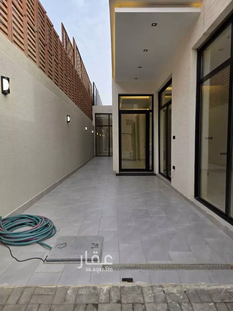 Floor for Sale in Riyadh Al Yarmouk صورة 2