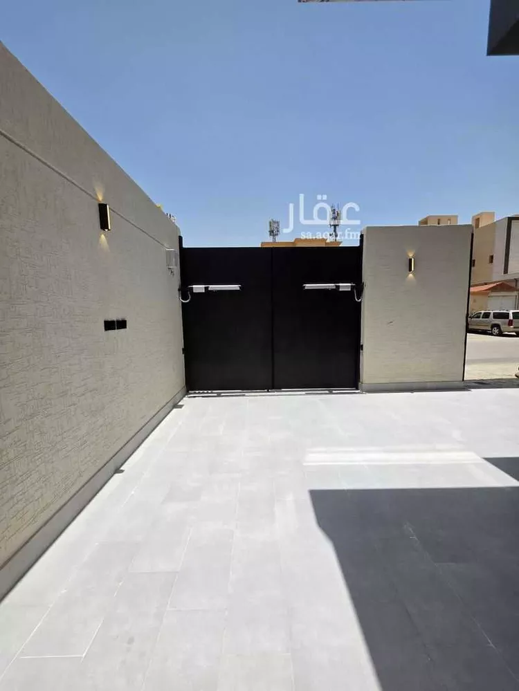 فيلا للبيع في شارع أبي الكرم الحمامي, حي الملك فيصل, مدينة الرياض, منطقة الرياض صورة 3