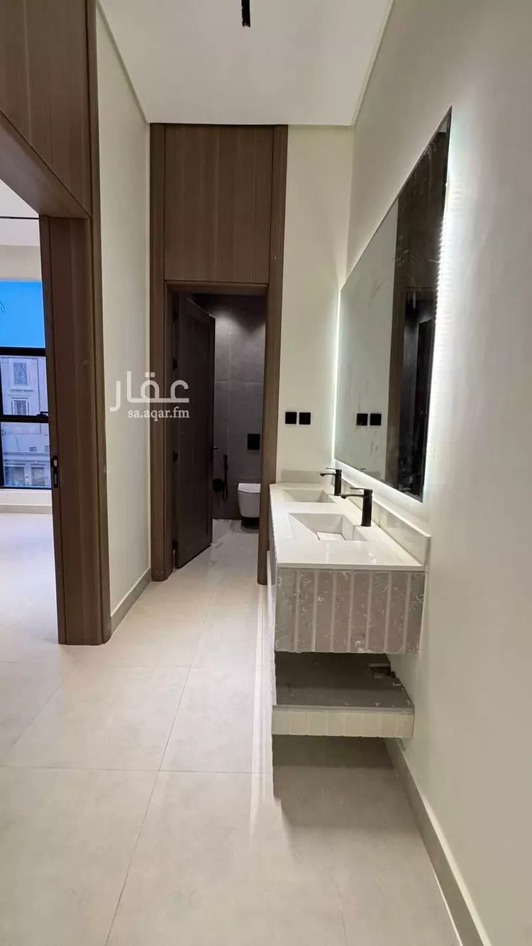 دور للبيع في شارع علي الجارم, حي الرمال, مدينة الرياض, منطقة الرياض صورة 5