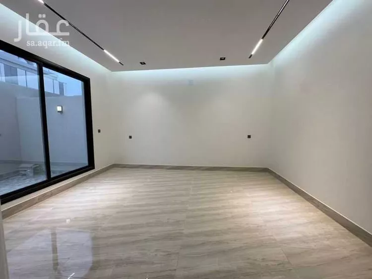 فيلا للبيع في شارع أبي الكرم العكبري, حي المونسية, مدينة الرياض, منطقة الرياض 8