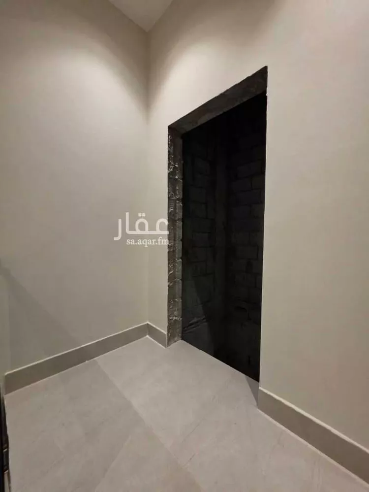 Floor for Sale in Riyadh Al Khaleej صورة 3