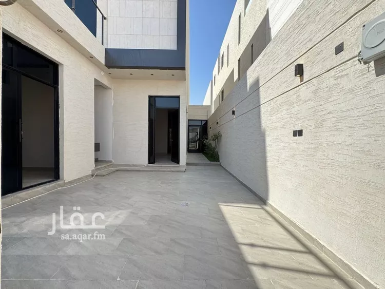 فيلا للبيع في شارع عمران العنزي, حي الرمال, مدينة الرياض, منطقة الرياض صورة 3