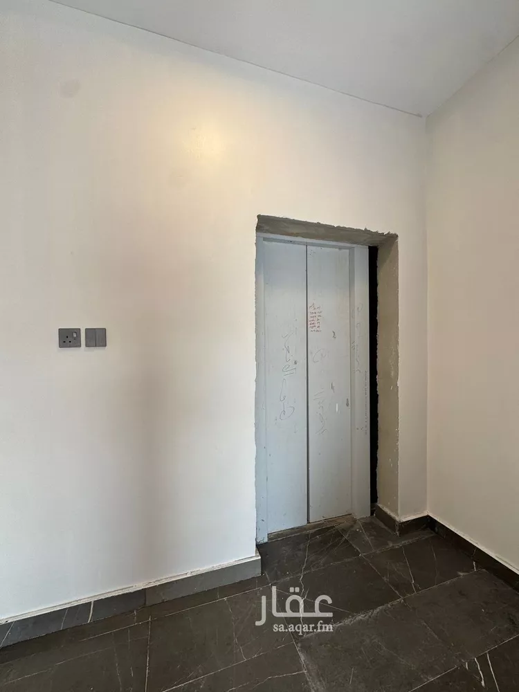 دور للبيع في شارع رقم 353, حي المونسية, مدينة الرياض, منطقة الرياض صورة 2