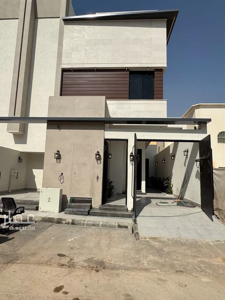 دور للبيع في شارع رقم 295, حي المونسية, مدينة الرياض, منطقة الرياض