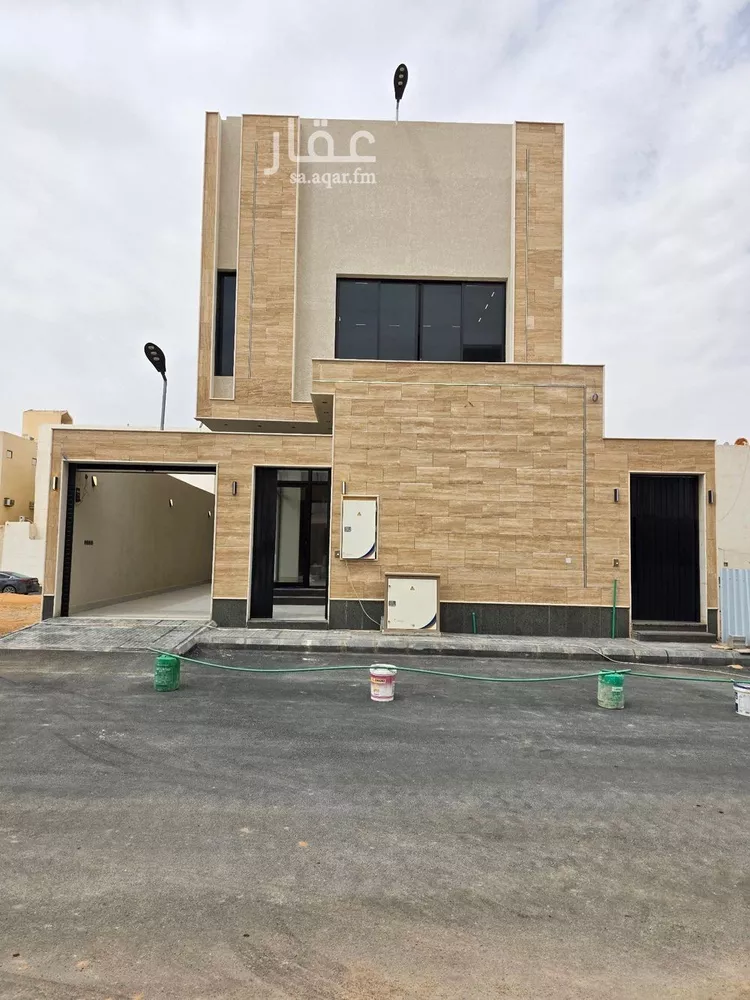 فيلا للبيع في شارع تميم الجرجاني, حي الرمال, مدينة الرياض, منطقة الرياض صورة 2