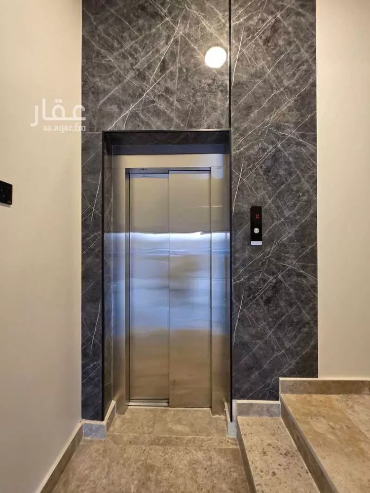 فيلا للبيع في شارع رباح بن عبدالله, حي الروضة, مدينة الرياض, منطقة الرياض صورة 2