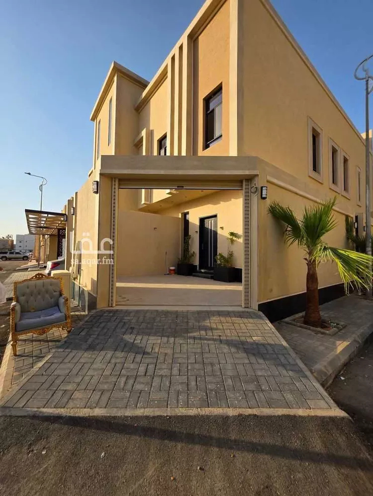 دور للبيع في شارع رقم 343, حي المونسية, مدينة الرياض, منطقة الرياض 1 صورة