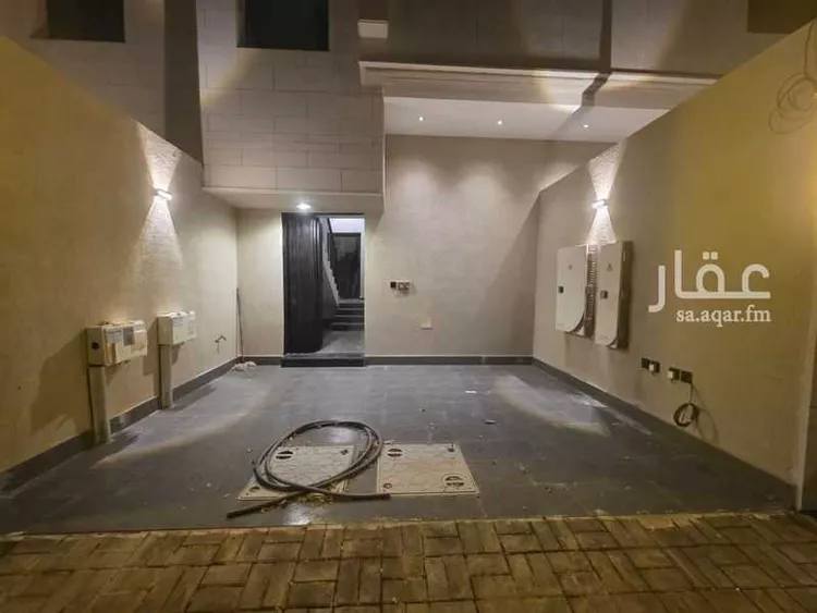 Floor for Sale in Riyadh Al Andalus
