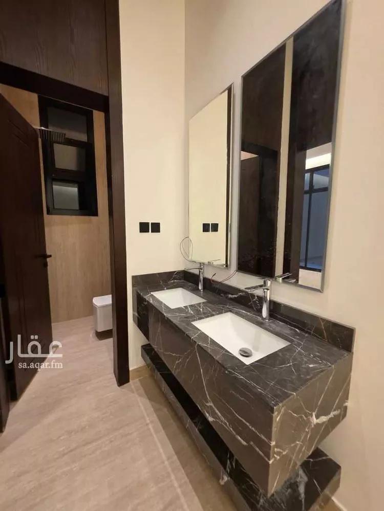 فيلا للبيع في شارع أحمد بن بكر, حي الخليج, مدينة الرياض, منطقة الرياض 13